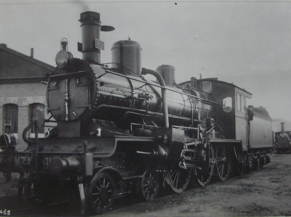 MZA , locomotora 812