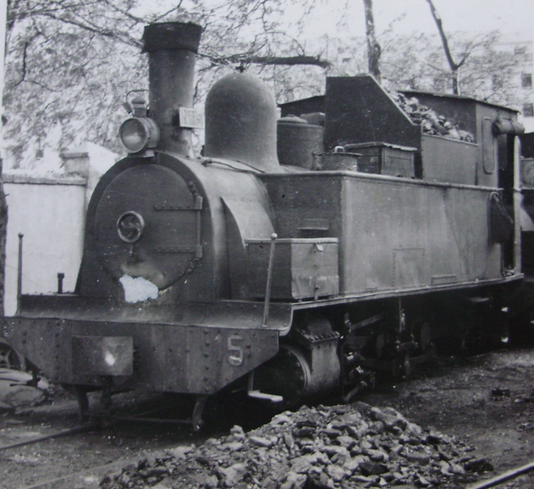 Madrid a Aragon , locomotora nº 5 , año 1952, fotografo desconocido