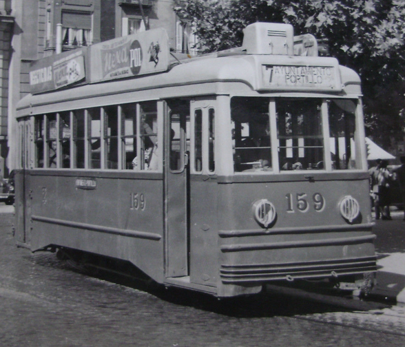 Tranvias de Zaragoza, linea 7 Ayuntamiento Portillo , 19.03.1959, foto Masino