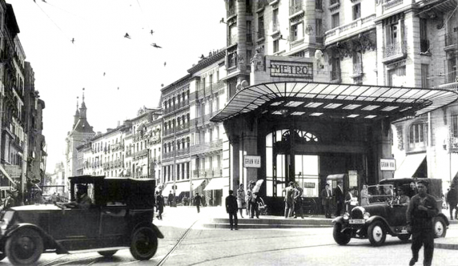 Entrada al Metro Red de San Luis, año 1926