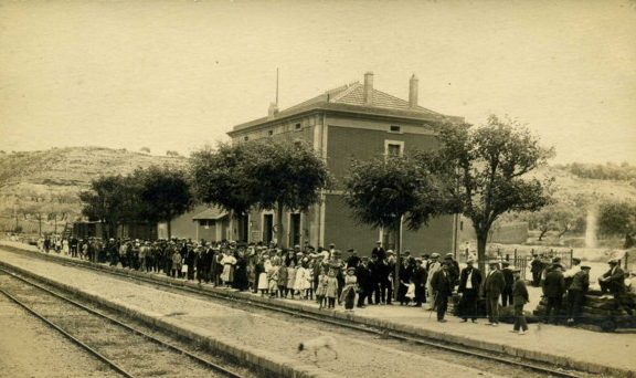 Estacion de Flix ,año 1919, postal comercial