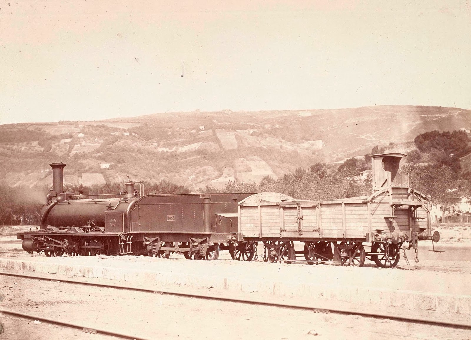 Estacion de Irun año 1864, foto Jean Laurent, Archivo BNE