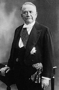 Gaston Doumerge, presidente de la Republica francesa en 1928