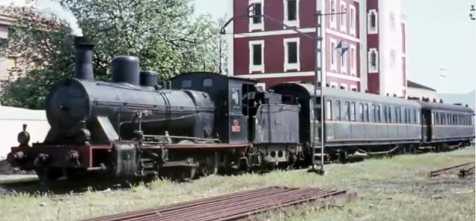 Mora La Nueva ,locomotora 040-2188, el 08.04.1966, foto Ian Turbull