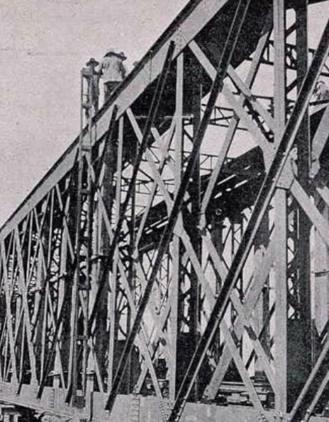 Puente Sobre el Guadalquivir , febrero de 1923, fondo Revista de Ingenieria y Construccion