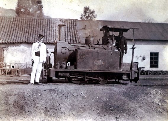 The San Miguel Cooper Mines , locomotora de ancho 600 mm , fondo blog Garrat