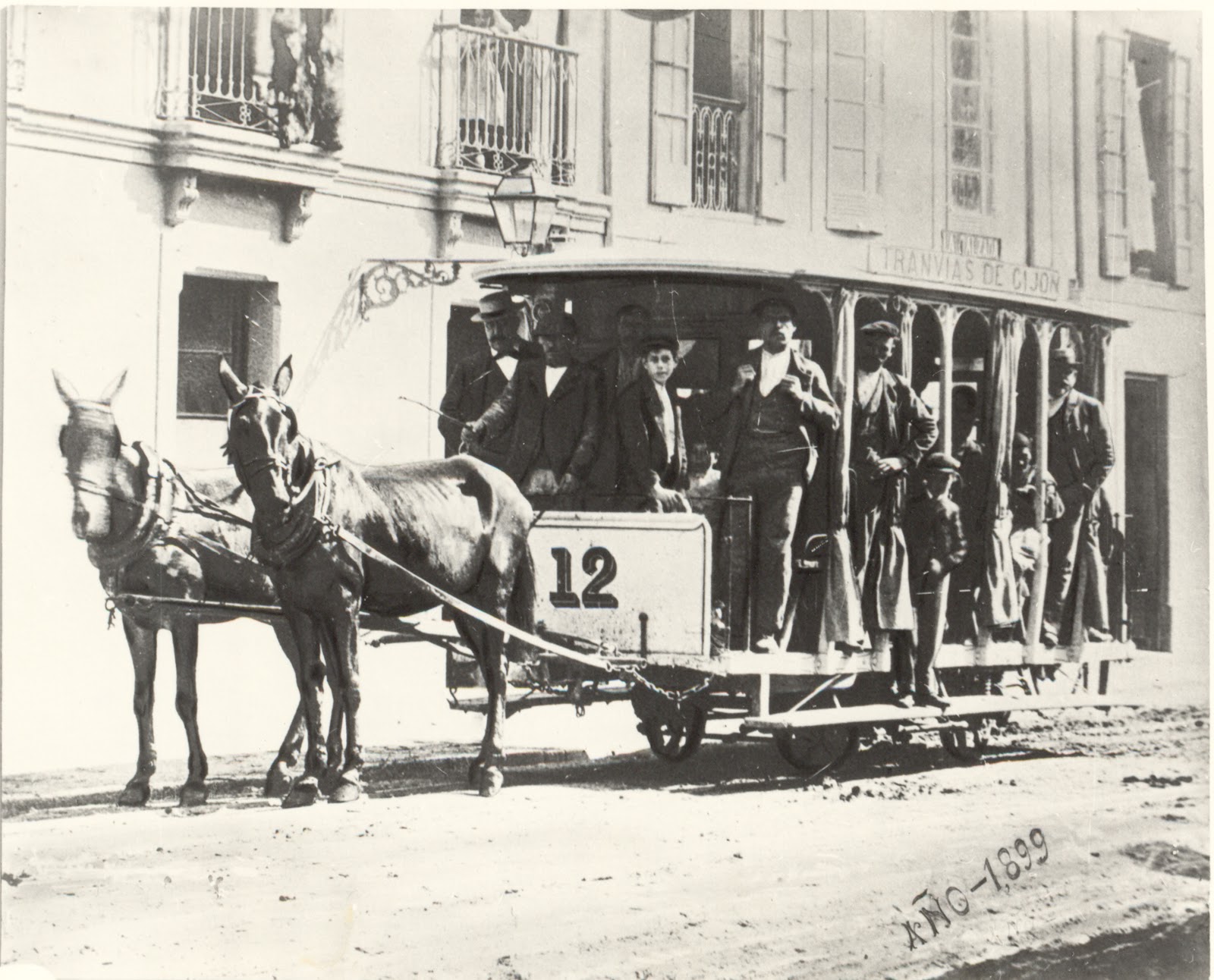 Tranvias de Gijon , año 1899, fondo Museo del Ferrocarril de Asturias