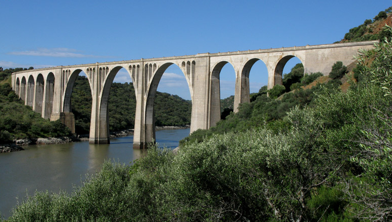 Viaducto de Azutan , Puente de Amador. fondo FCMAF
