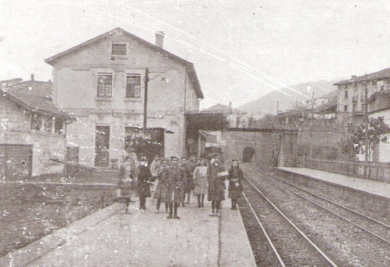 Vascongados, año 1912, estacion de Eibar