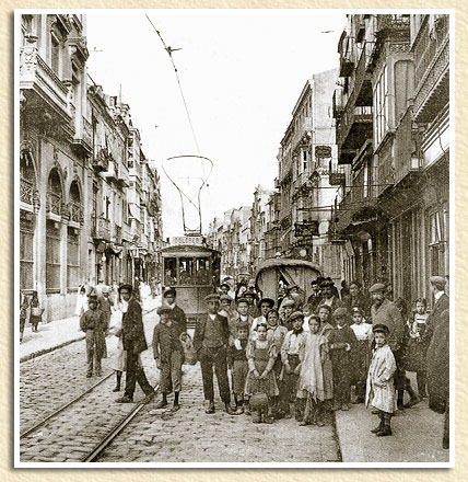 Tranvia de los Dolores, en la calle del Carmen, año 1909, foto : Casaú