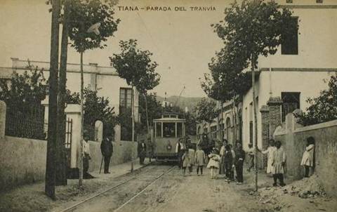 Parada de Tiana, postal comercial , fondo: Miguel Diago Arcusa