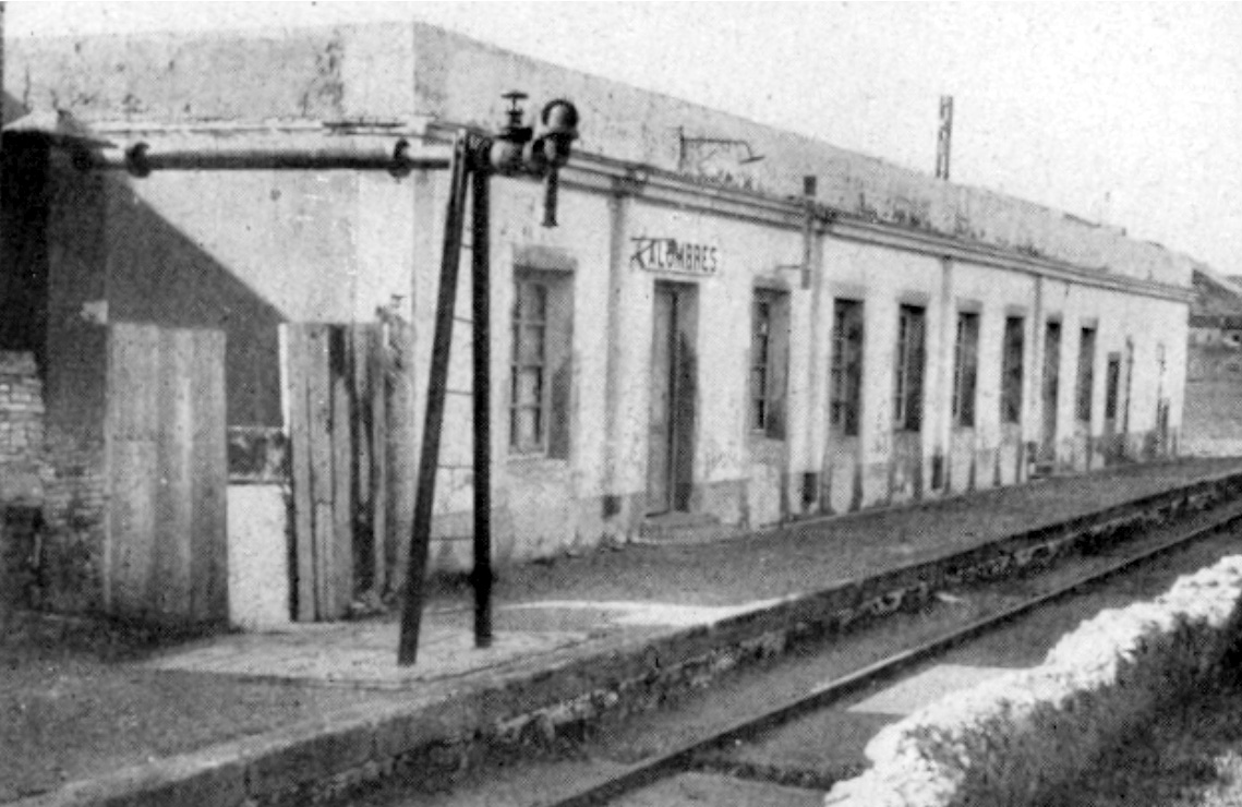 Fachada y andenes de la estacion de Alumbres Fachada y andenes de la estacion de Alumbres