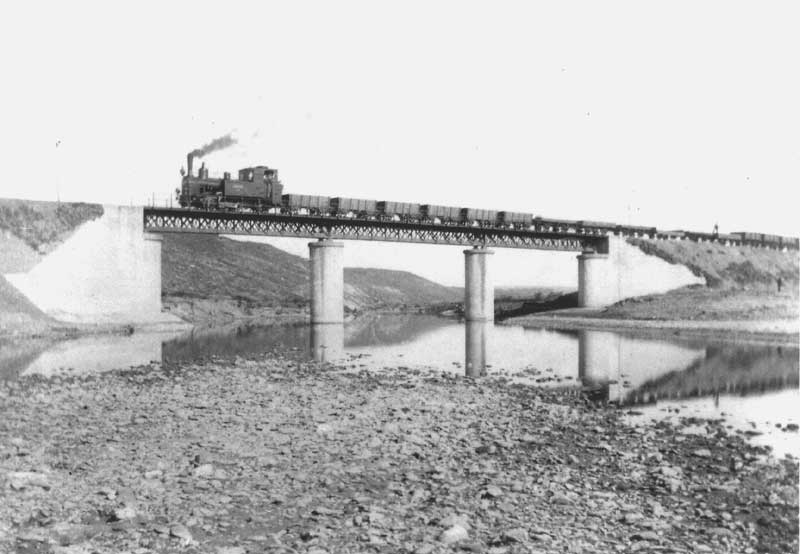 Viaducto de la Pizana, fondoi : Antonio Perejil Delay
