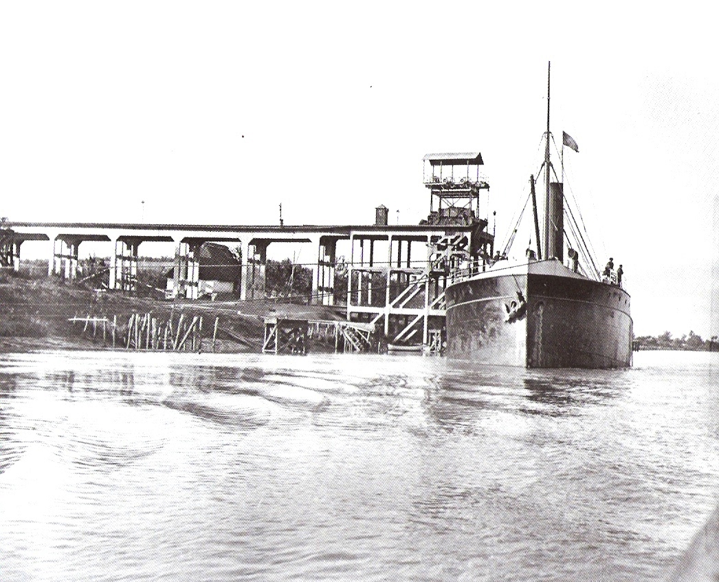 Embarcadero de Minas de Cala en el Guadalquivir, foto de autpor desconocido