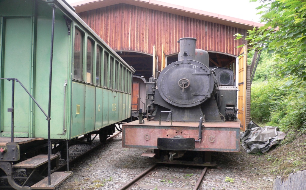 Locomotora MTM nº 23, en las cocheras del Ferrocarril turistico suizo de 
