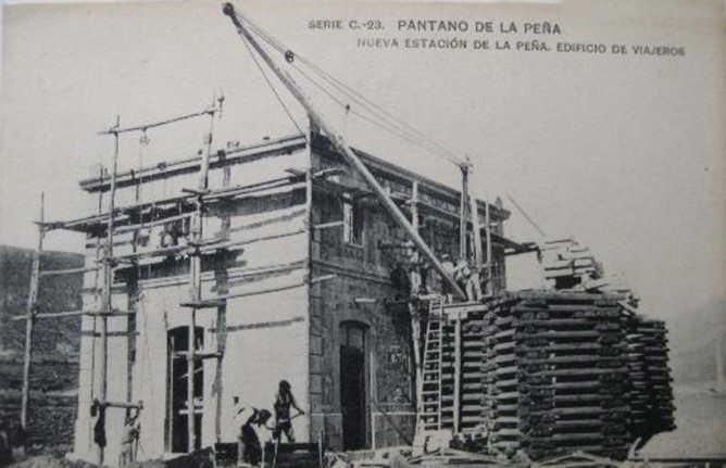 Construcción de la nueva estacion de La Peña