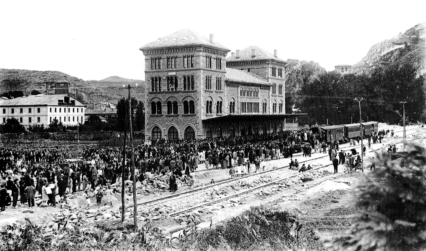 Estacion de Estella, foto tomada de la publicacion "Navarra y el Tren"