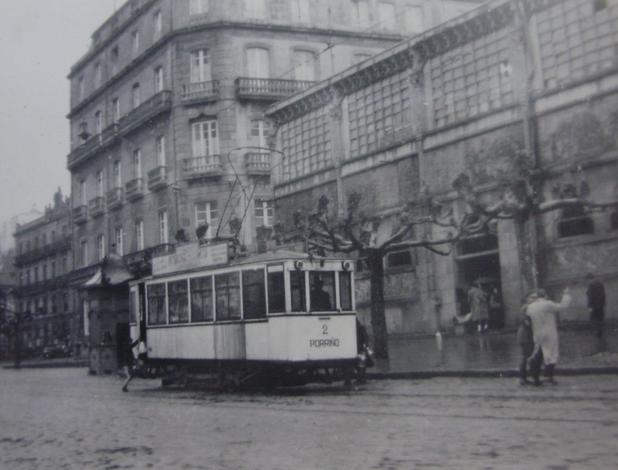 Vigo a Porriño , coche nº 2 , c.1950, fotografo desconocido