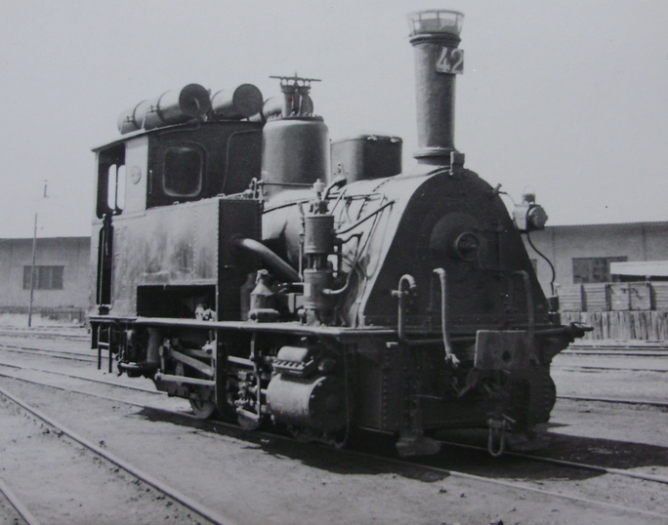 Catalanes, locomotora nº 42 , año 1963, fotografo desconocido