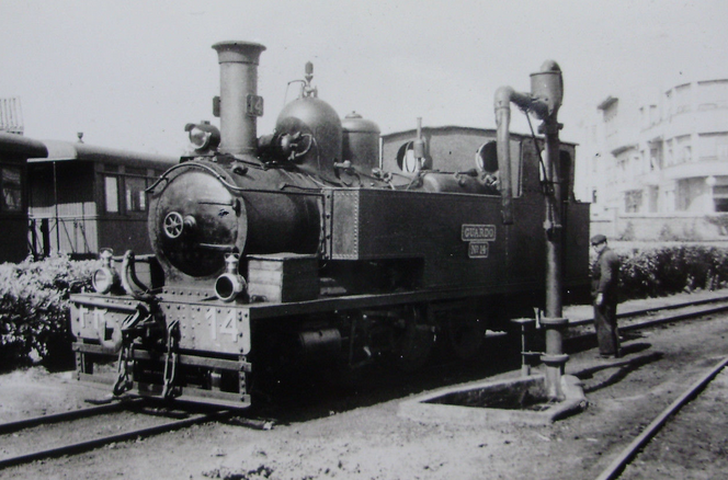 Ferrocarril de la Robla , locomotora GUARDO nº 14, fondo J. Aranguren