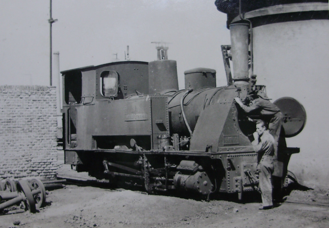 Madrid a Almorox , locomotora nº 3 , año 1960, Fondo Gustavo Reder