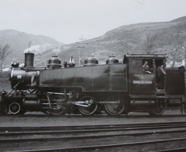 Ponferrada a Villablino , locomotora Balwin , nº 3 , c. 1960