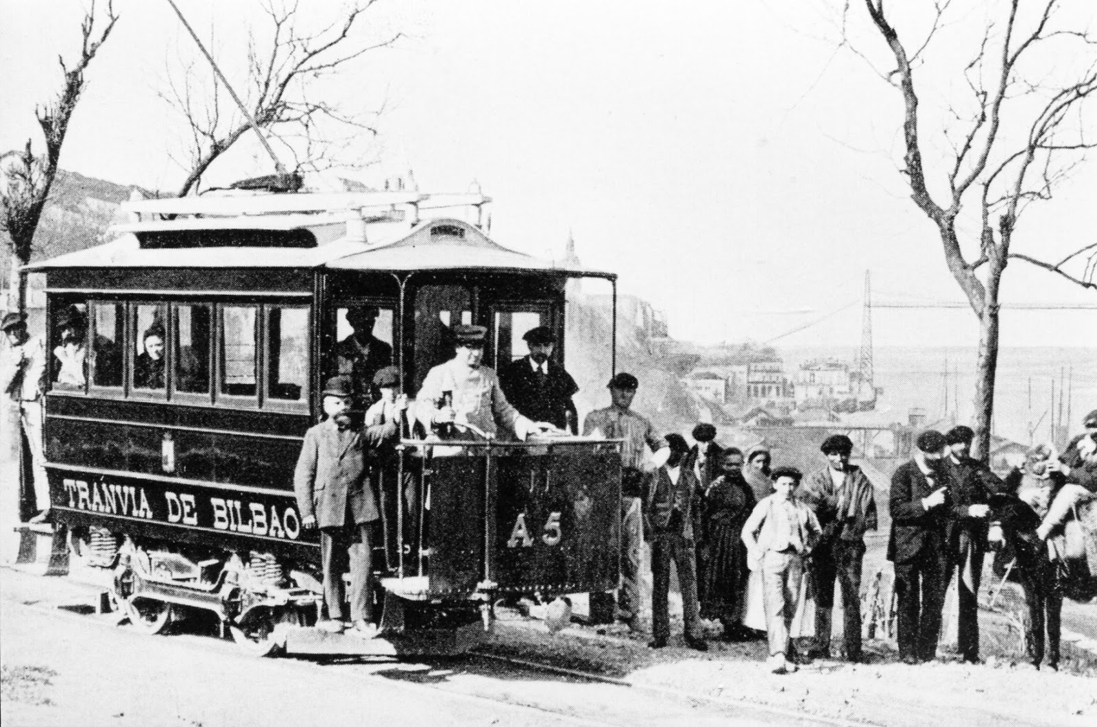 Tranvias de Bilbao- Fondo J.J.Olaizola