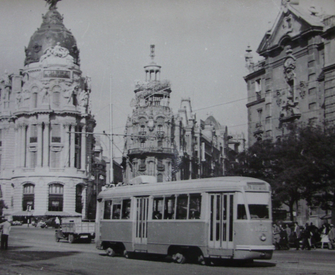 Tranvias de Madrid en la Calle Alcala, fotografo desconocido