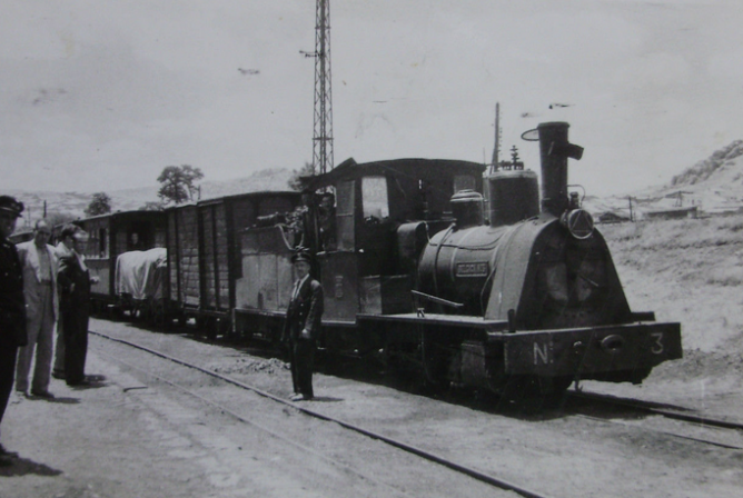Valdepeñas a Puertollano, locomotora nº 3, c. 1960, fondo Gustavo Reder