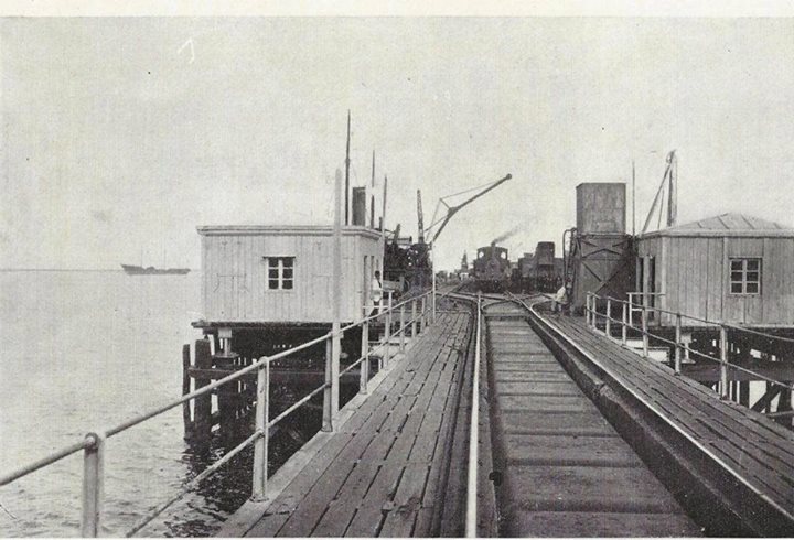 Muelle de Puntales cabeza del embarcadero