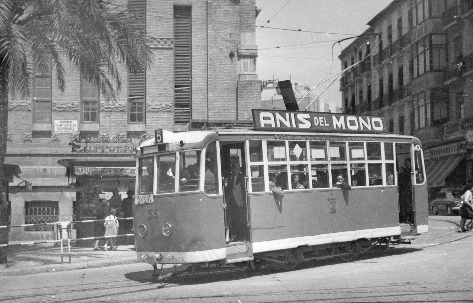 Tranvias de Alicante, año 1960 barrio San Blas , foto: Christian Schnabel