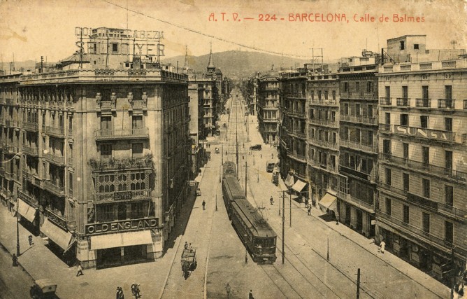 Unidad de tren en la calle Balmes , coleccion Jaume Morell