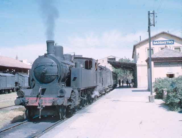 Barbastro- Renfe - junio 1966, foto Martin J. Beckett