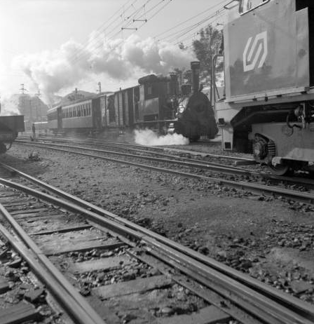 Catalanes, Locomotora Berga nº 31 en Martorell, Archivo Cuyás, Fondo ICC