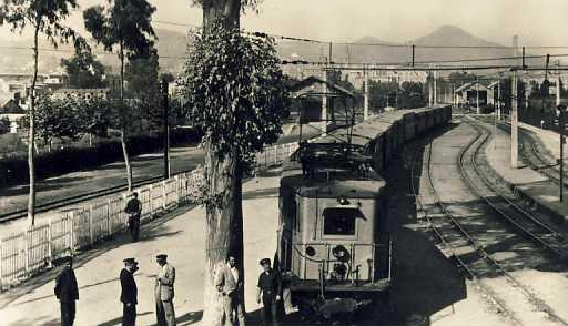 Catalanes , estación de San Baudilio de Llobregat , Postal comercial , foto Zerkowitz