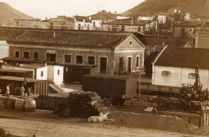 Central Catalan , igualada a Martorell, estacion de Martorell, fondo Lluis M. Taulells