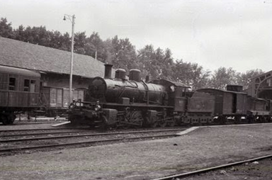 Central de Aragon , locomotora Mallet en Valencia-Alameda, foto Trevor Rowe, fondo Euskotren MVF