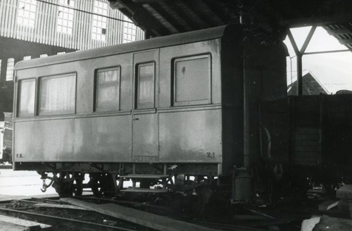 Coche salón del Ferrocarril de la Robla, foto Jordi Casaponsa