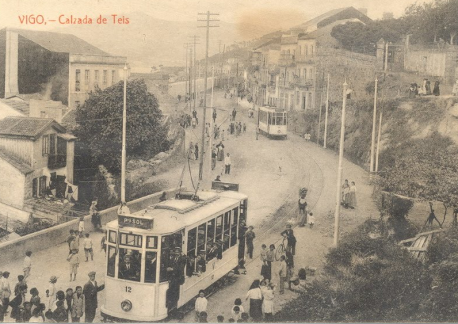 Tranvia en La Calzada , postral comercial , fondo Jose Lamas