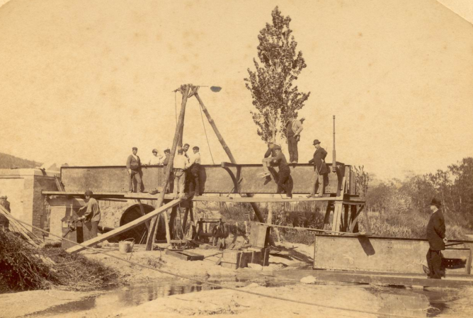 Construcción del puente sobre el rio Ridaura, Archiu Municipal de Sant Feliu de Guixols