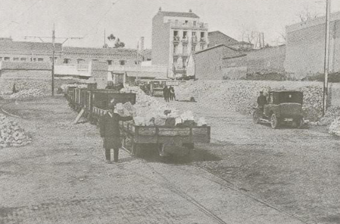 Cuatro Caminos, fondo Fomento de Obras y Construcciones