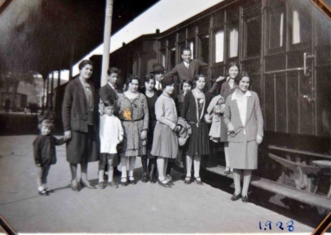 Estacion de Cabra, foto colección Elvira Padillo Ruiz