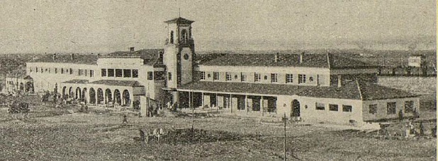 Estacion de Caminreal , inicio del Ferrocarril de Caminreal a zaragoza, año 1933 , Revista I. y C.