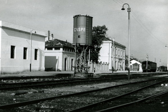 Estacion de Caspe , fondo Renfe 5ª Zona