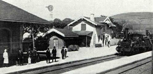 estacion-de-el-burgo-santiago-ano-1911-archivo-revista-adelante