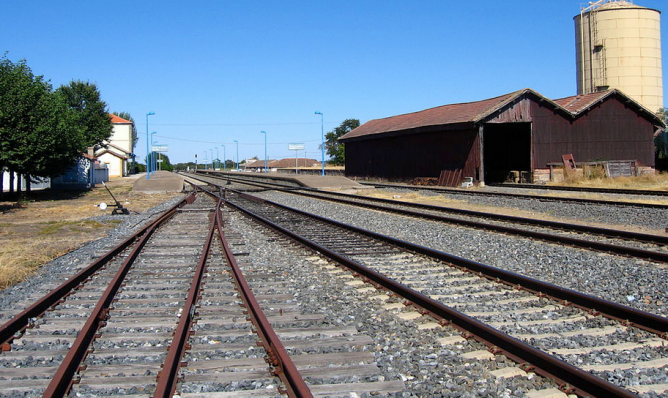 Estacion de Fuente de San Esteban - Boadilla, foto Francisco Vicente