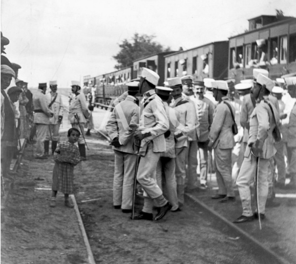 Estacion de Leganes, embarque de tropas de los regimientos de Wad Ras y de Saboya, el 15.09.1921, archivo Eduardo Cuenca
