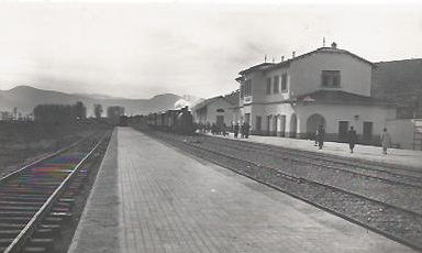 Estacion de Pobla de Segur , postal comercial , fondo JPT