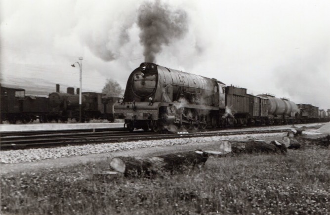 Estación de Santa Olalla, año 1965, foto Xavier Santamaria