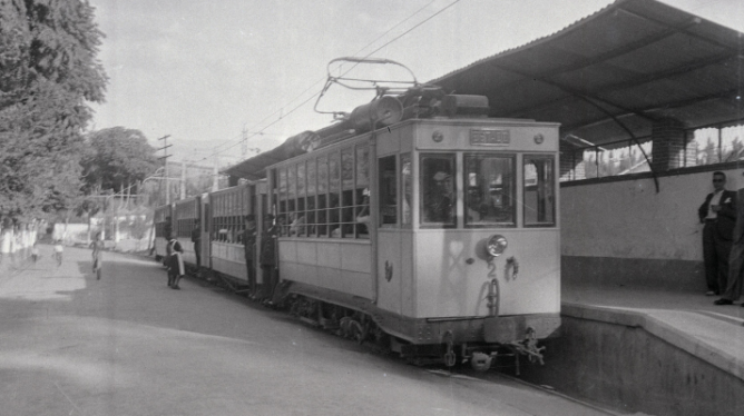 Estacion del Paso de la Bomba en Granada, año 1943, foto Torres Molina